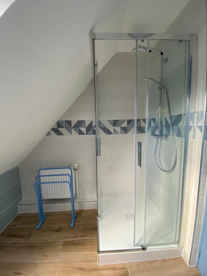 Isigny-le-Buat La Pichonniere Bed & Breakfast エクステリア 写真