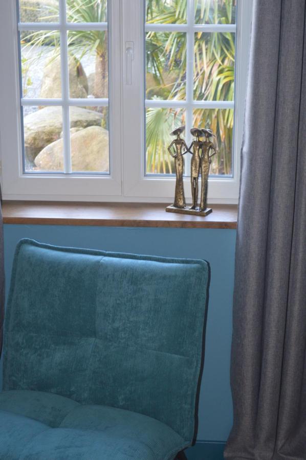 Isigny-le-Buat La Pichonniere Bed & Breakfast エクステリア 写真